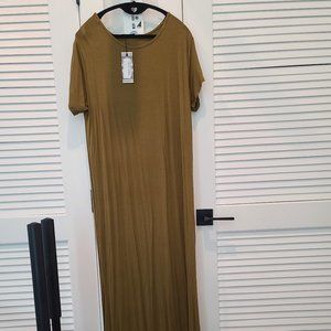 NWT US 16 Boohoo Olive Maxi Dress